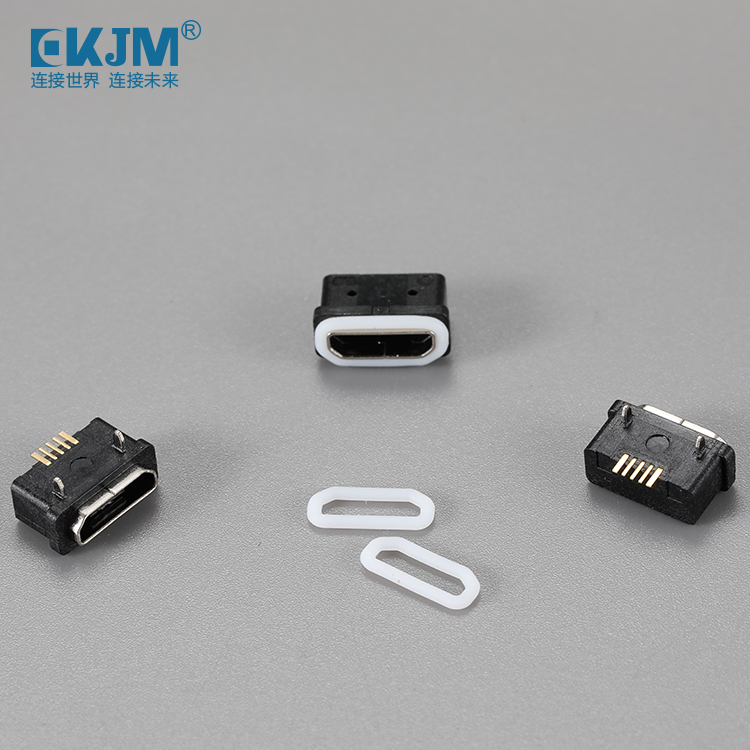 MICRO USB 防水6級(jí)板上短頭